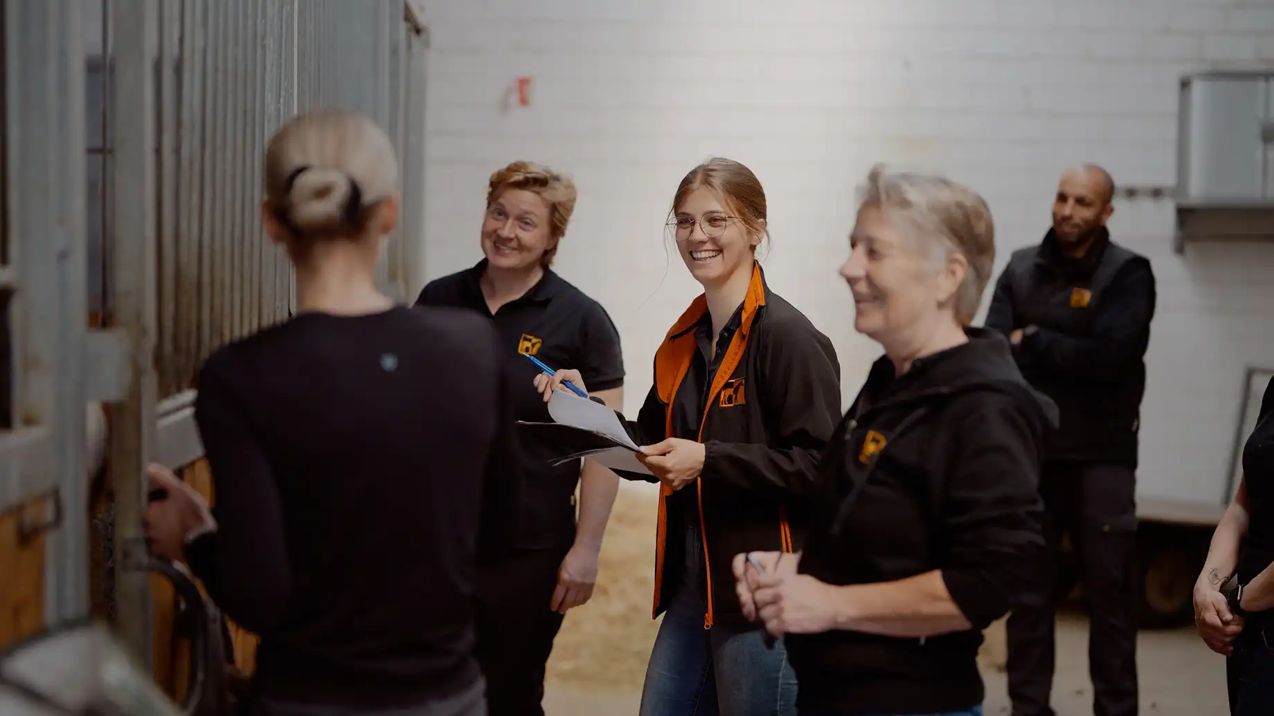 Impressionen / Businessfotografie / Imagefotografie aus der Pferdeklinik Seeburg. Fotografie Halle. Deine professionelle Fotografin für Werbefotografie, Produktfotografie, Businessfotografie, Eventfotografie & mehr. Fotografie Halle & deutschlandweit. The C/A Studio. Fotografie Leipzig. Fotografie Halle. Fotografie Magdeburg. Fotografie Dresden. Businessfotografie Leipzig. Businessfotografie Halle. Businessfotografie Dresden. Businessfotografie Magdeburg. Businessfotograf Leipzig. Businessfotograf Halle.